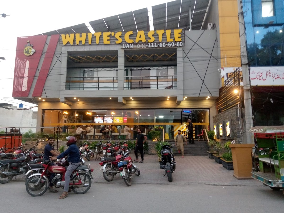 Whites Castle Pizza Sheikhupura