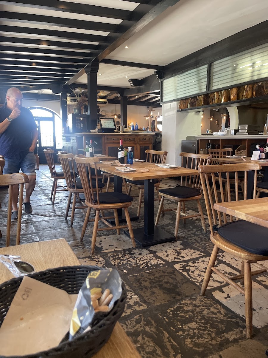 Restaurante Asador Puntaparrilla - Photo 2