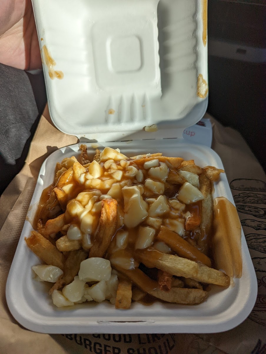 Fresh Burger, Dufferin And Steeles - Photo 4