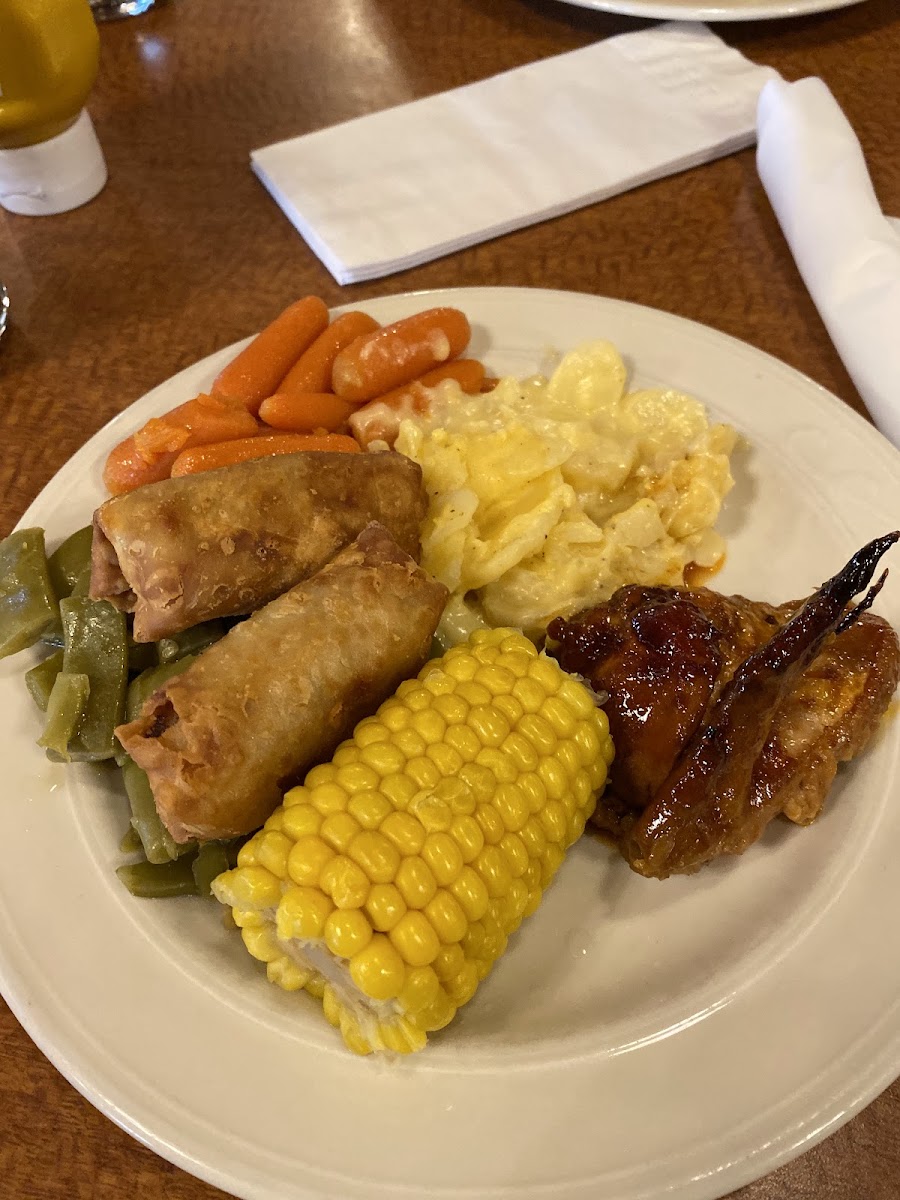 Hidden Waters Restaurant - Photo 7