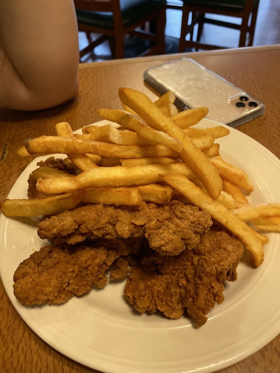 Hidden Waters Restaurant - Photo 8