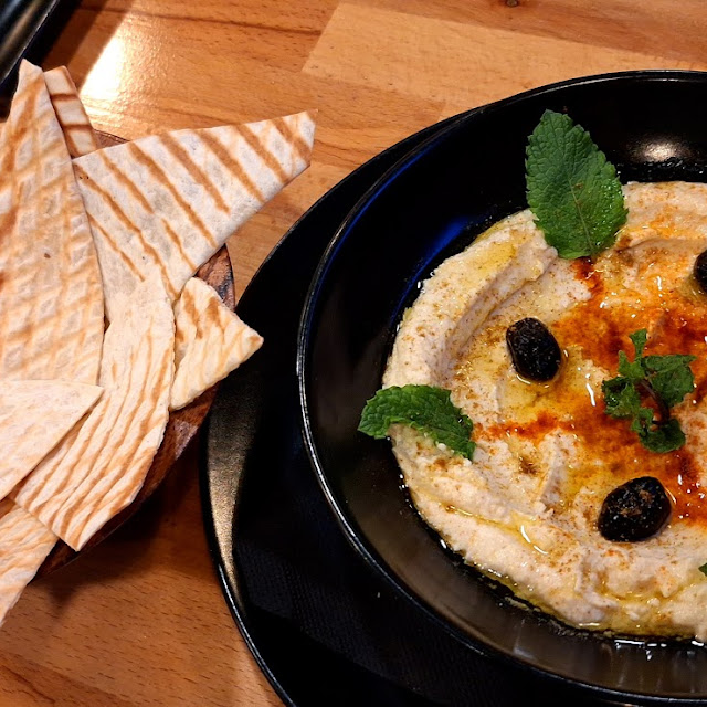 Hummus
