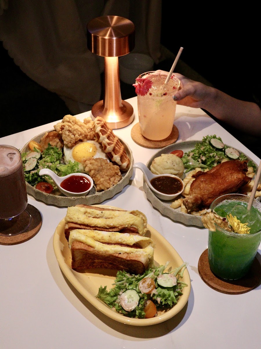 Butter Cream cafe - Photo 6