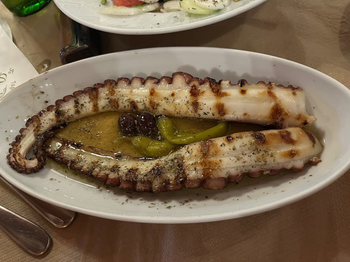Tavern 'To Filaraki' - Photo 3