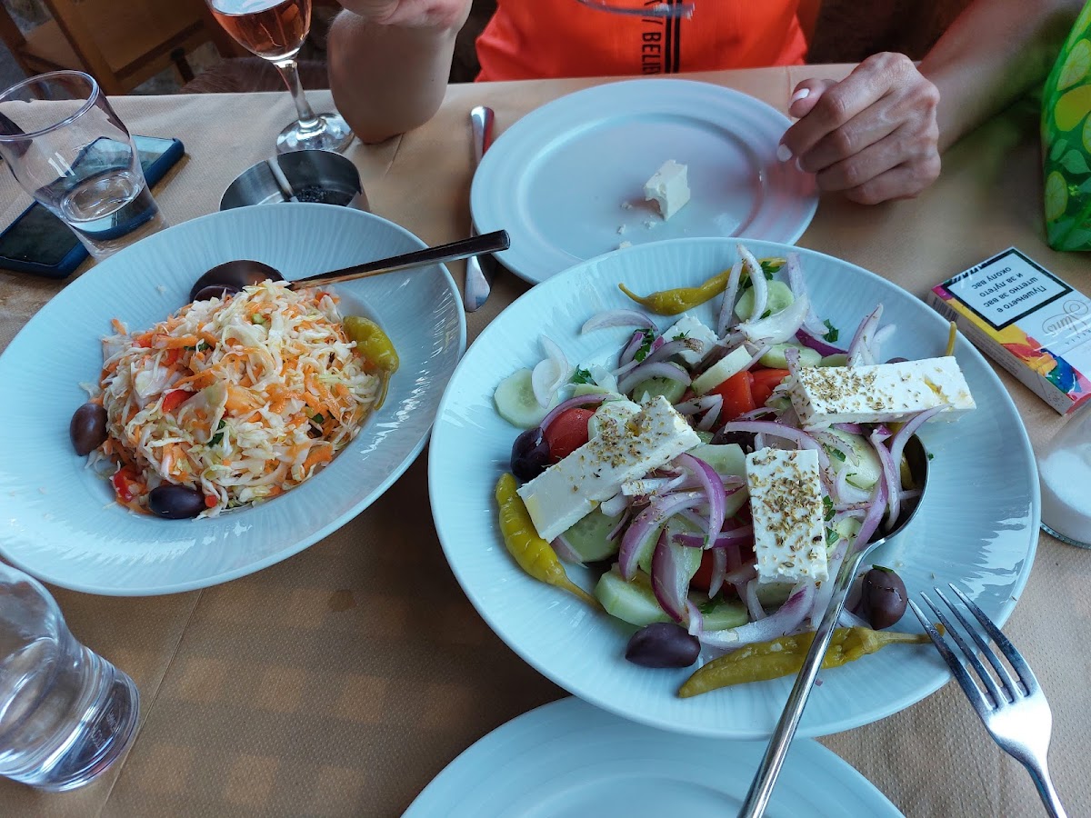 Tavern 'To Filaraki' - Photo 4