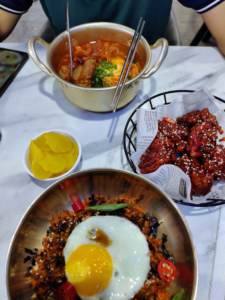 EAT SEOUL Korean Street Food - Photo 7
