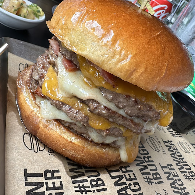 La Callejera Burger & Fries