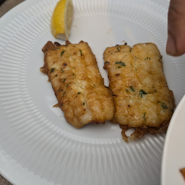 Scarbard Fish with Wine and Garlic