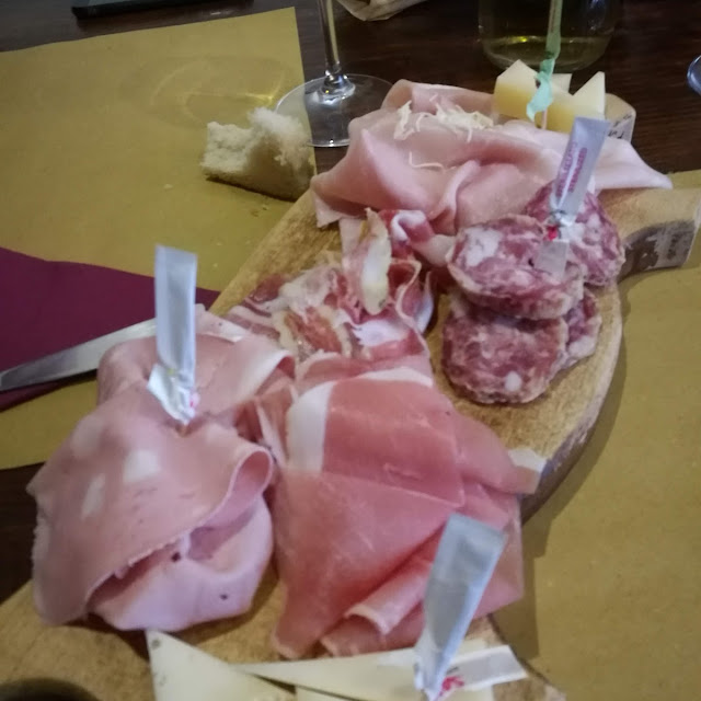 Tagliere Salumi E Formaggi