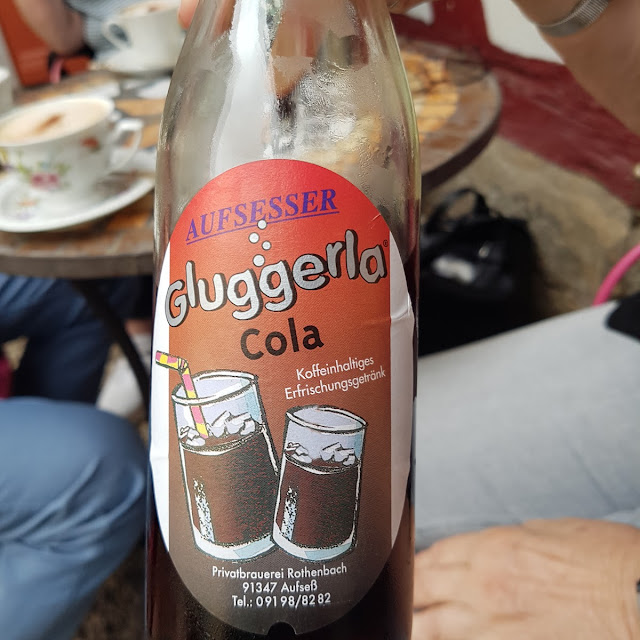 Gluggera Cola