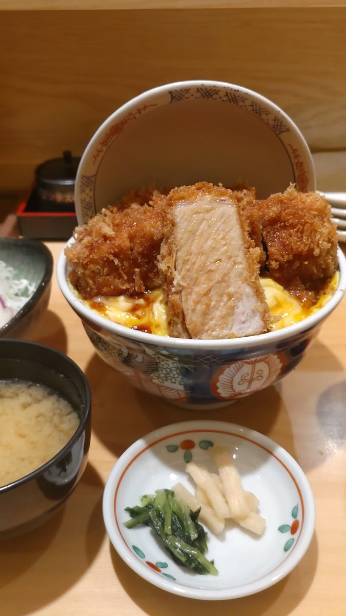 Tonkatsu Hajime Nihonbashi - Photo 1