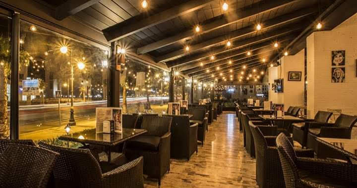 Cafe Vintage