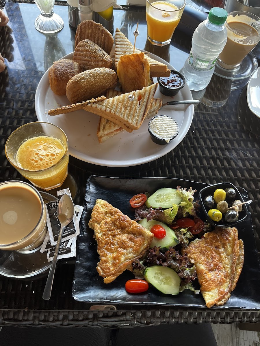 Cafe Vintage - Photo 3