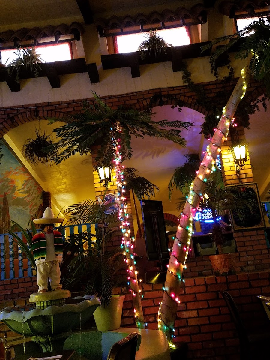 Bean Bandit Mexican Restaurant - Photo 3