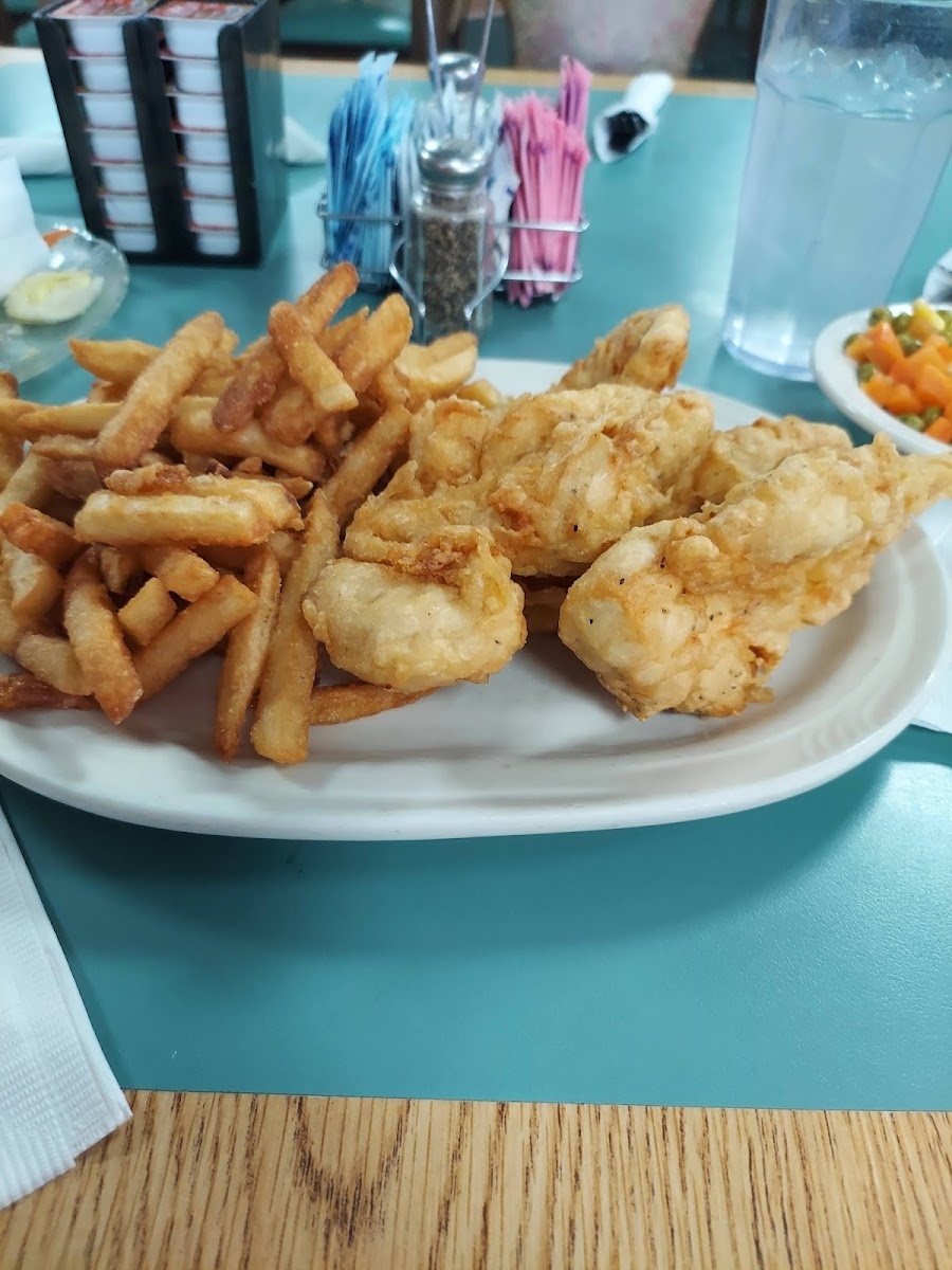 Apple Tree Family Restaurant - Photo 2