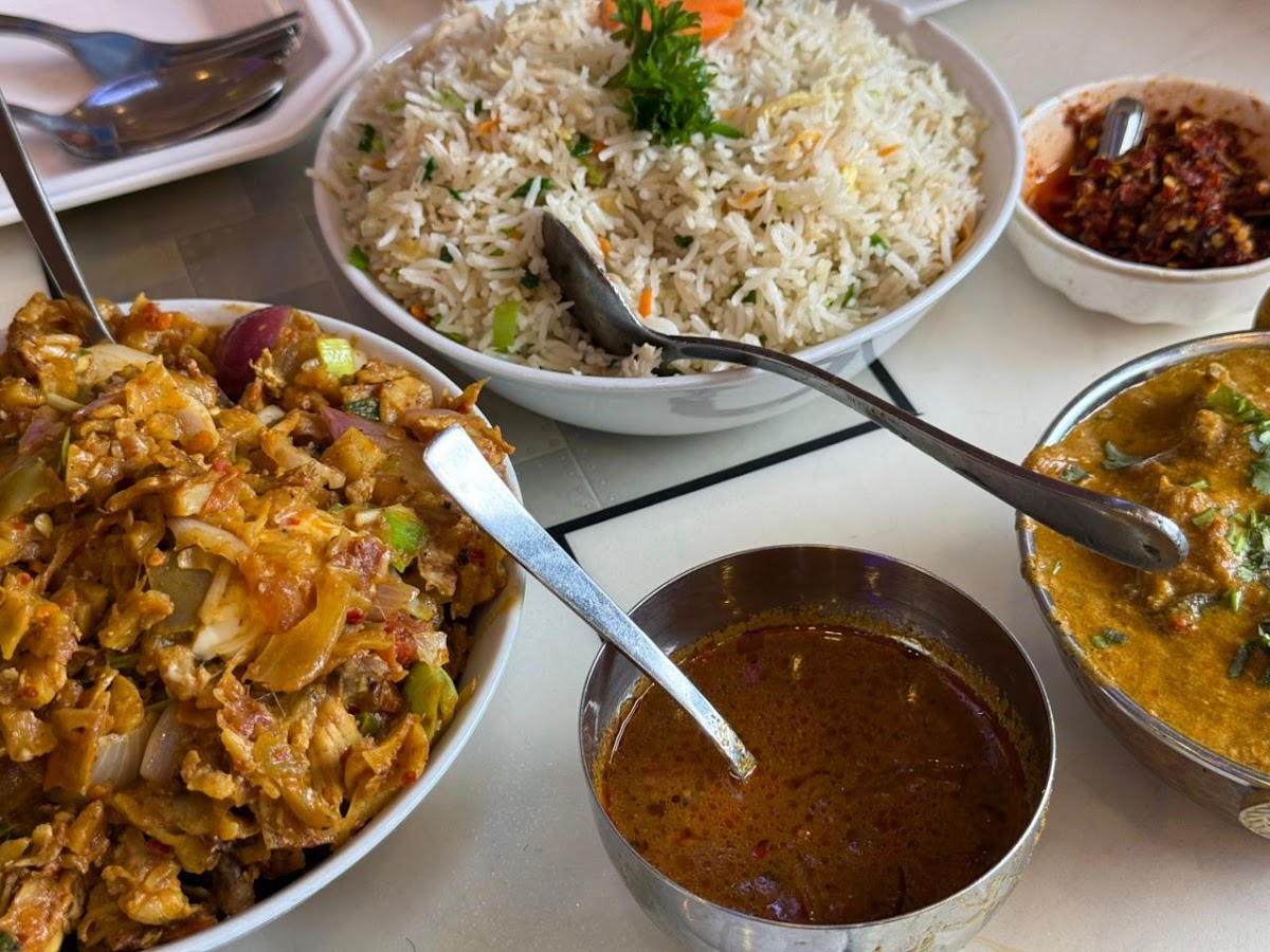 Elite Indian Restaurant - Photo 2