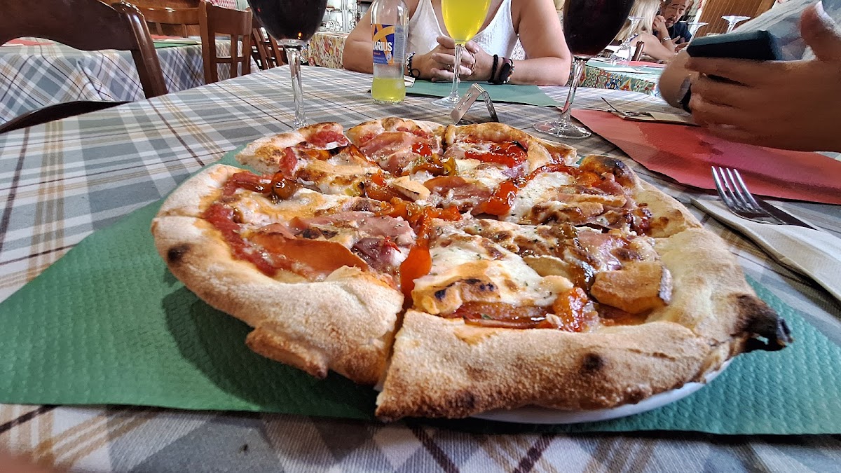 Restaurante Pizzería Gepetto's - Photo 3
