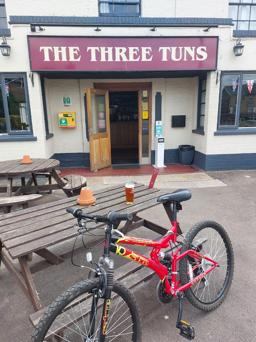 The Three Tuns - Photo 8