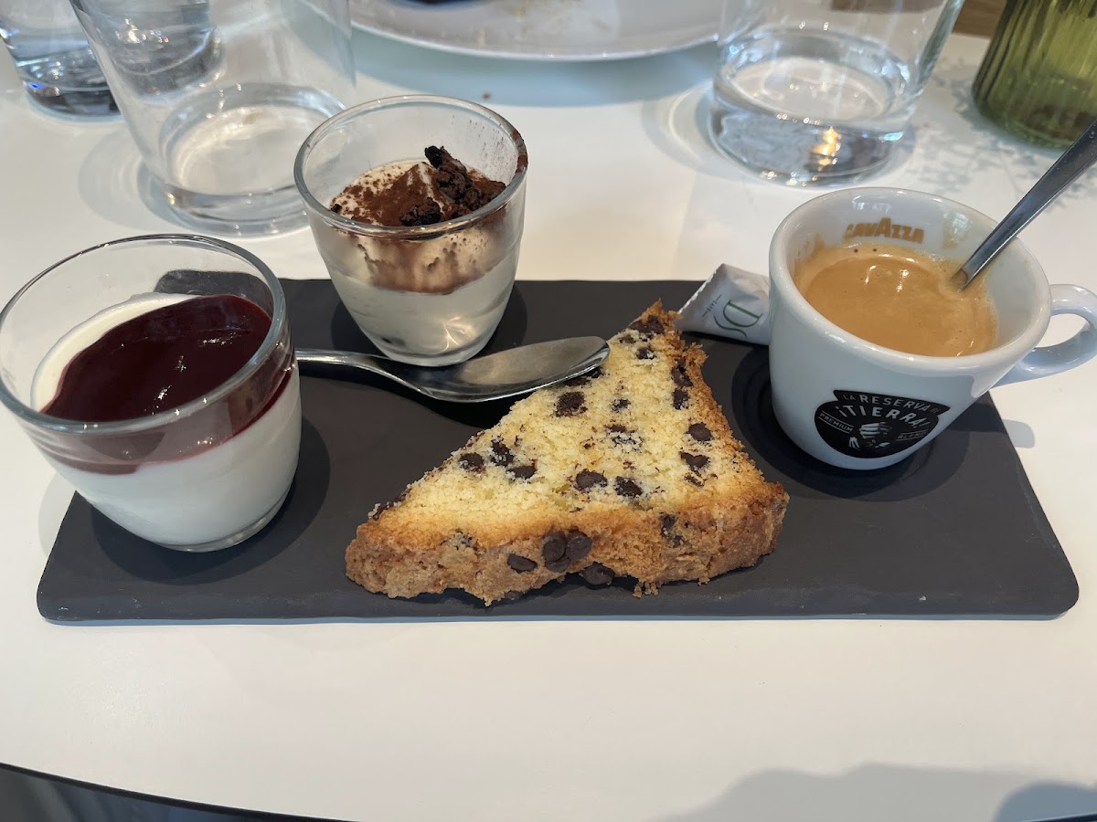 DS Café Franklin - Photo 5