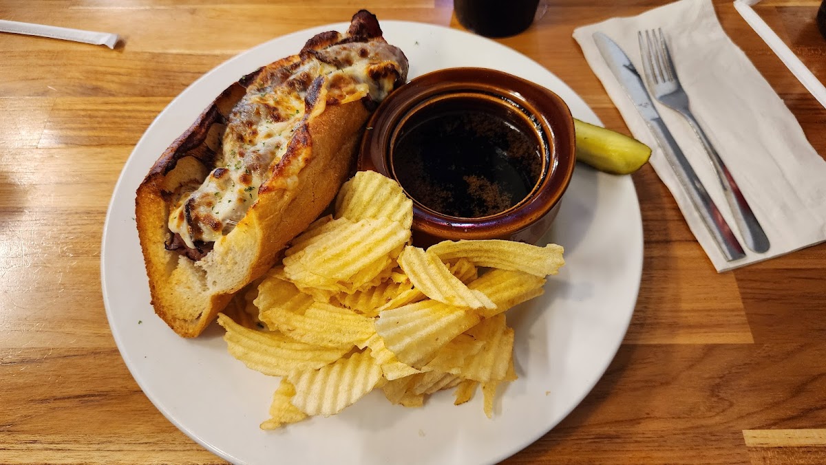 Southside Grille & Deli - Photo 4