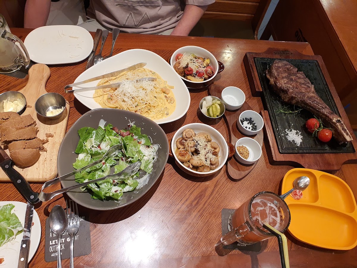 The Coffee Bean & Tea Leaf - Chungcheongbuk-do - Photo 3