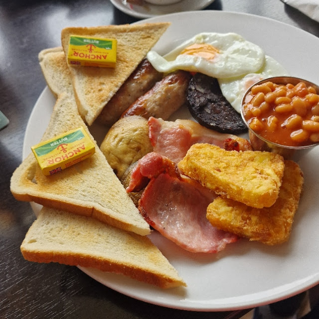 English Breakfast
