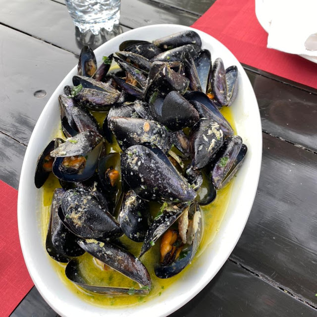 Fresh Mussels