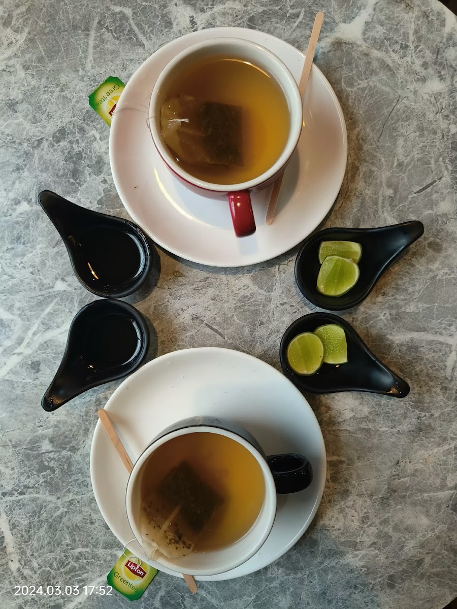 Lamplighter Café - Dehradun - Photo 9