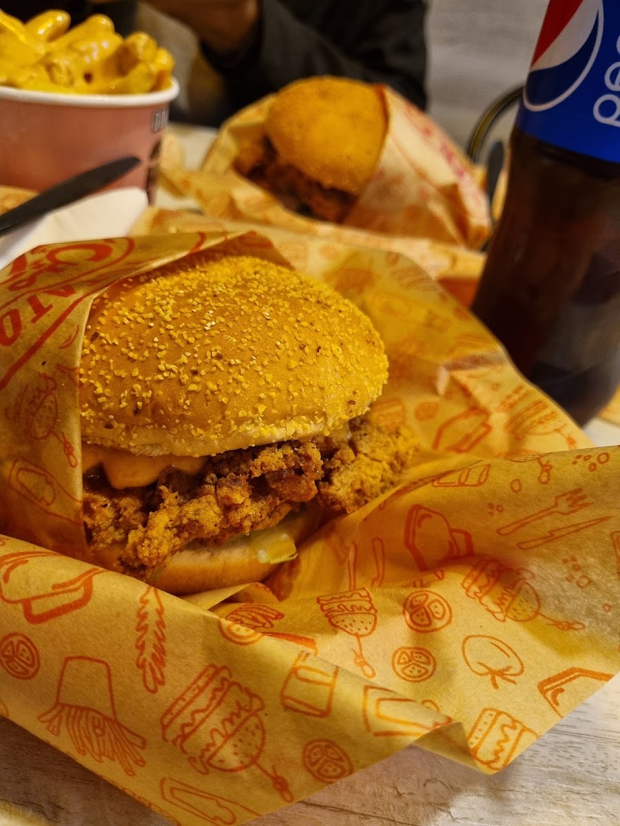 Burger Lab - Lexus Mall - Photo 8