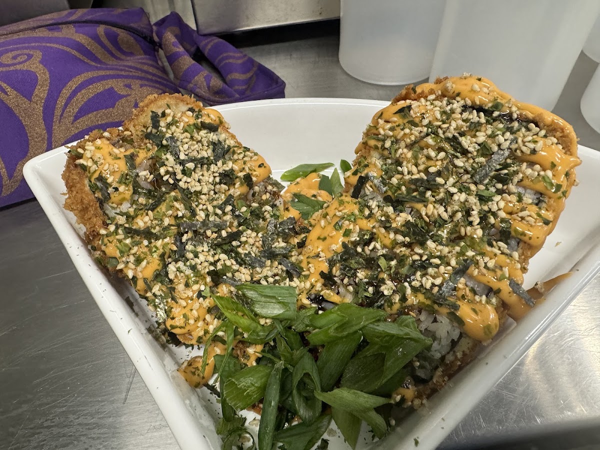 SUKA'S Polynesian Cuisine - Photo 1