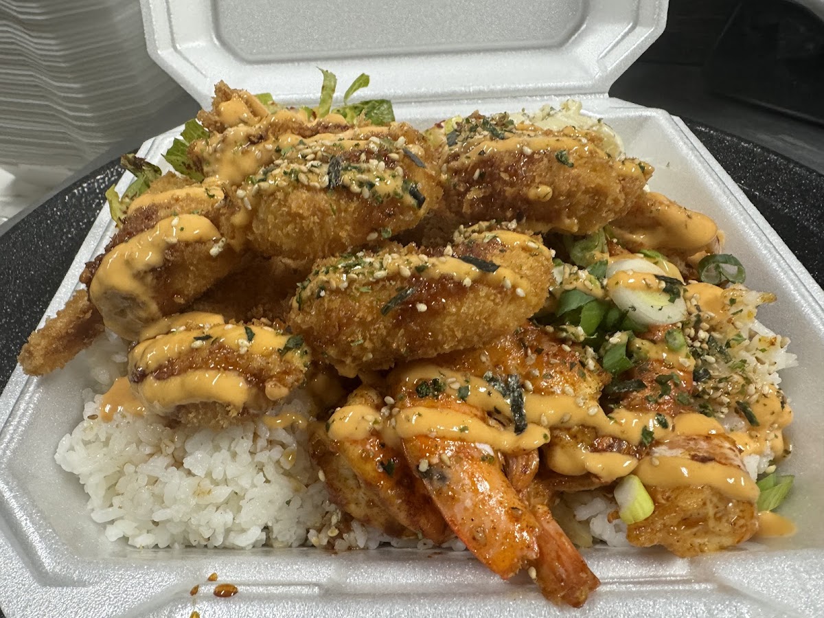 SUKA'S Polynesian Cuisine - Photo 7
