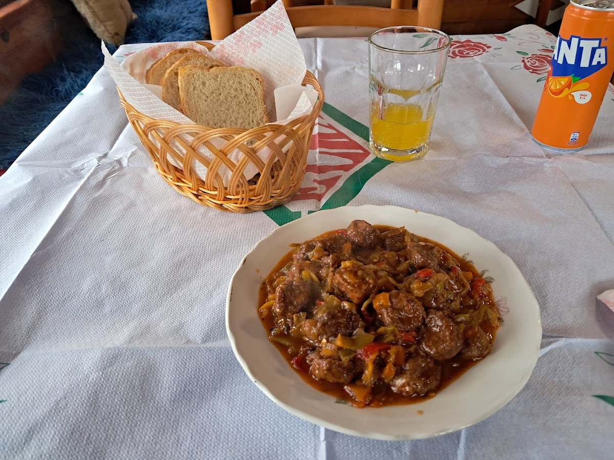 Temi Albanian Food - Photo 5