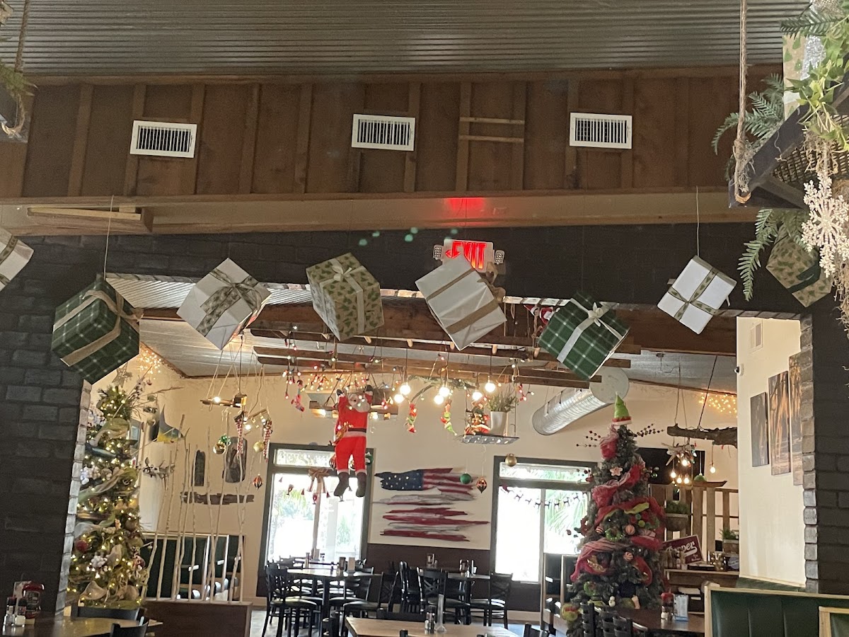 Cypress Restaurant & Bar