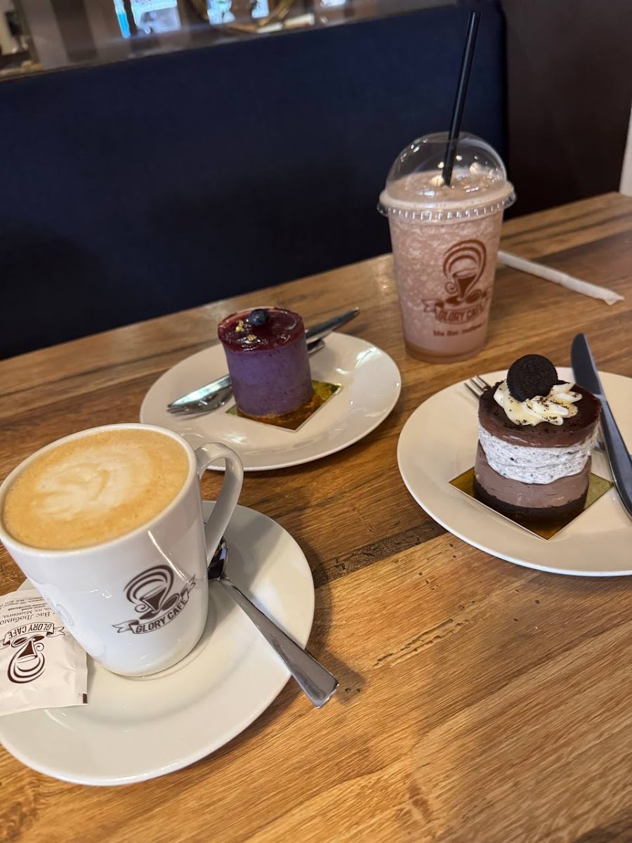 Glory Cafe - Lviv Oblast - Photo 3