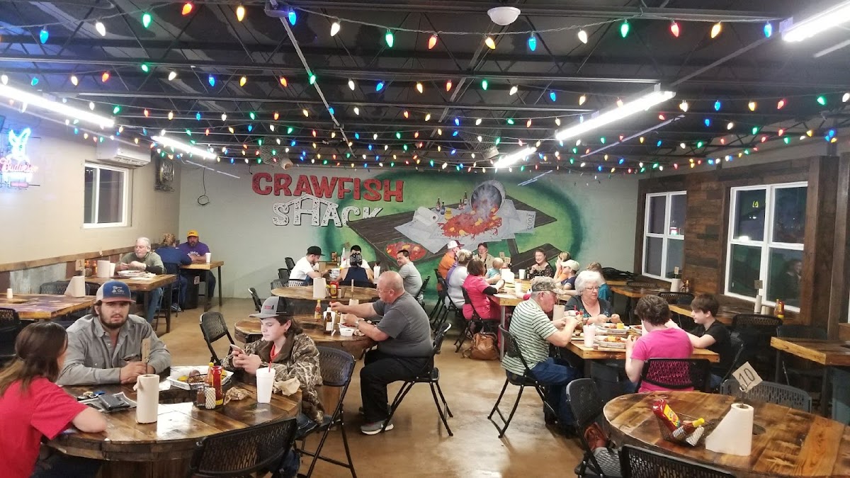 Crawfish Shack - 211 E End Blvd S