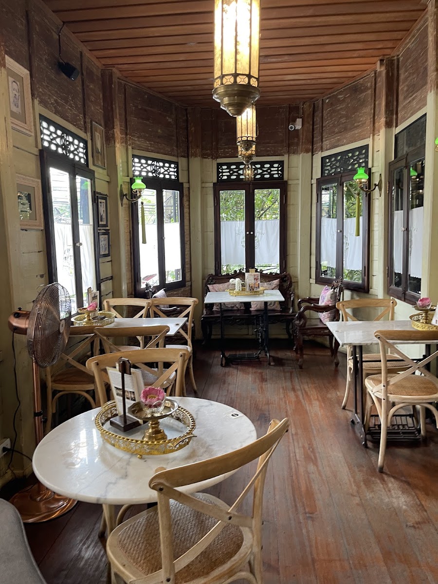 The Gingerbread House - Phra Nakhon - Photo 2