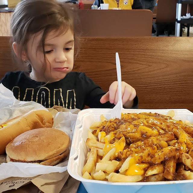 Hotdog Burger Chilli Cheese Fries