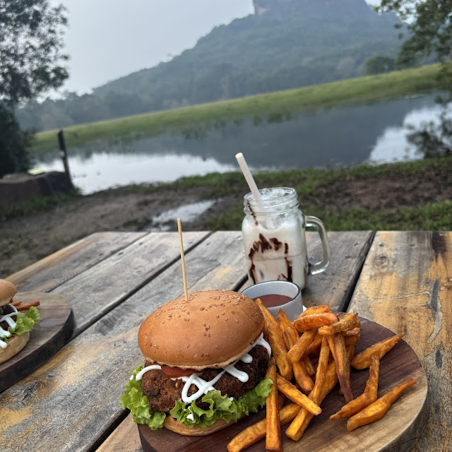 Jackfruit Burger