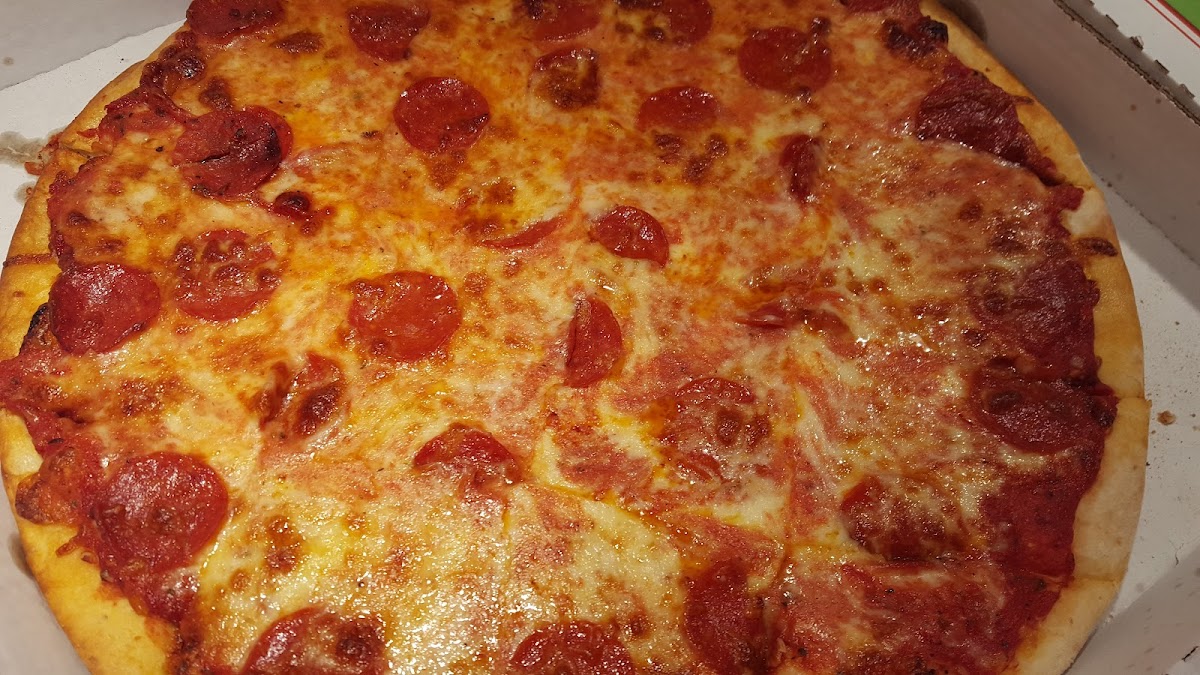 Joe's Pizza - 23 W Stephenson St - Photo 4