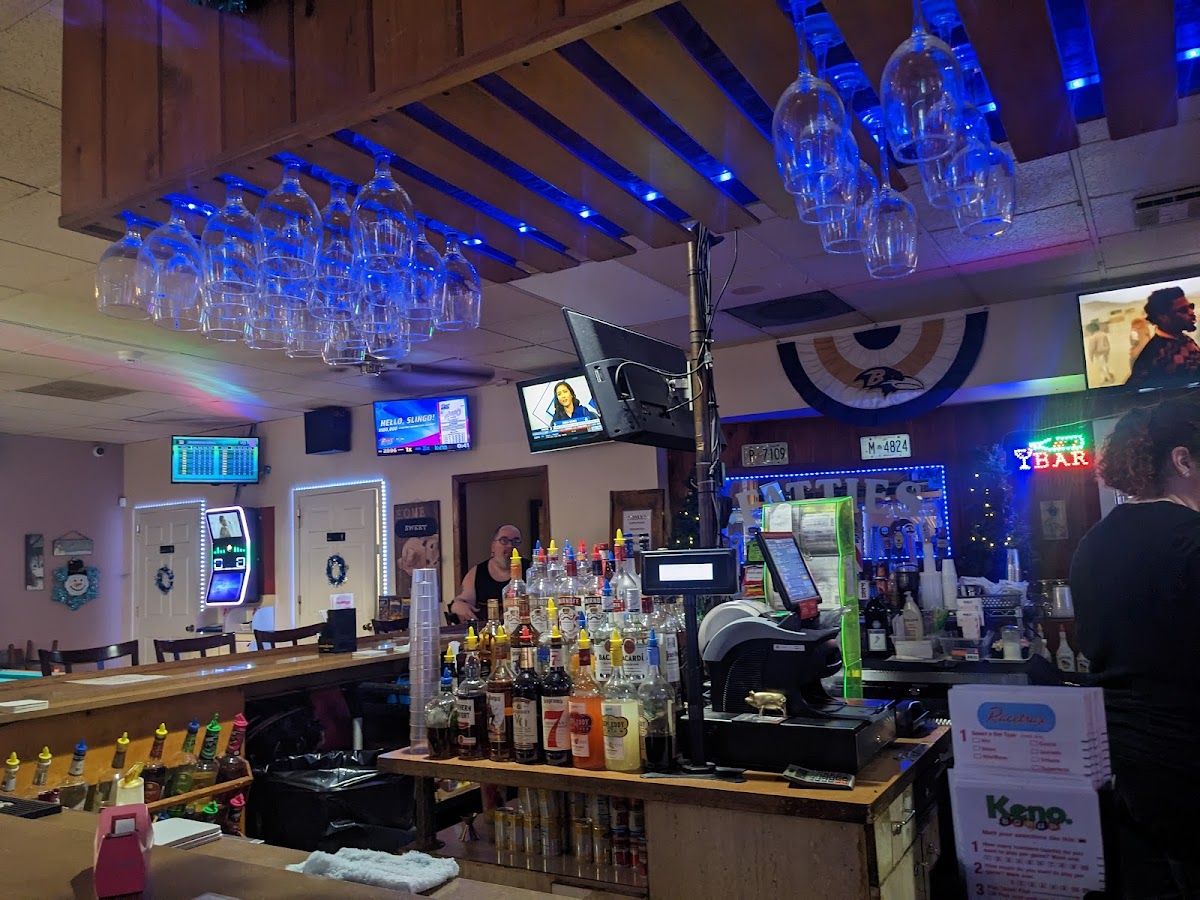 Fattie's Bar & Grill - Photo 2