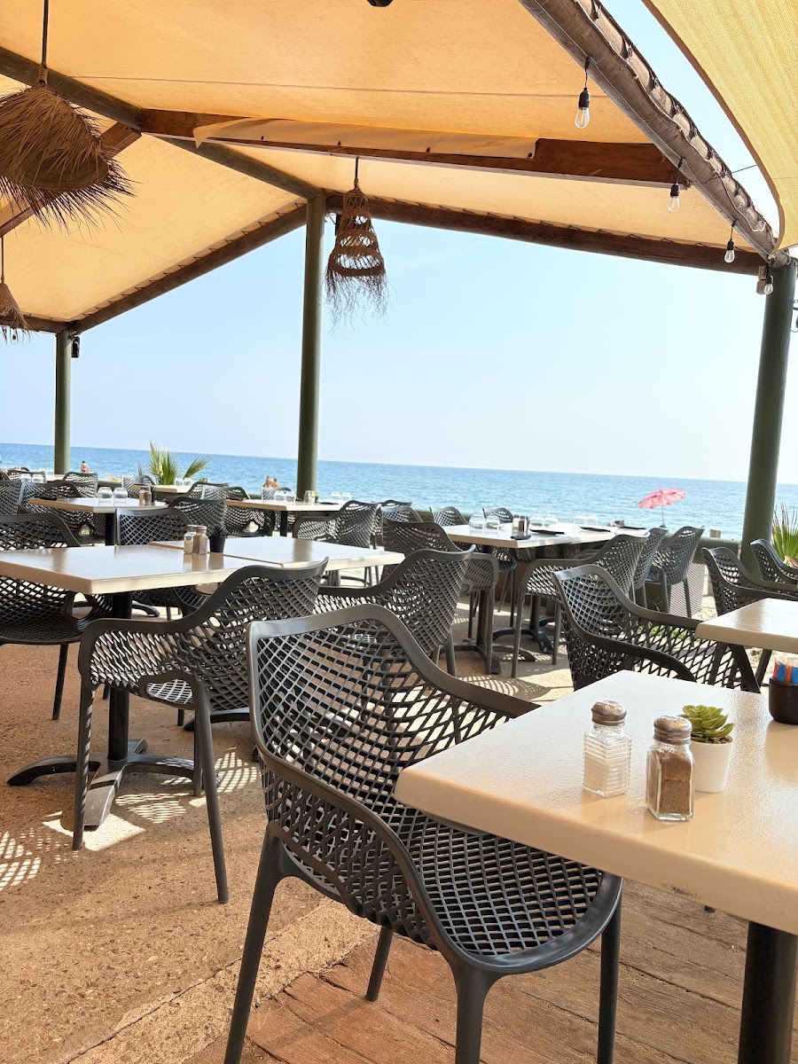 Restaurant La Plage - A Furesta - Photo 1