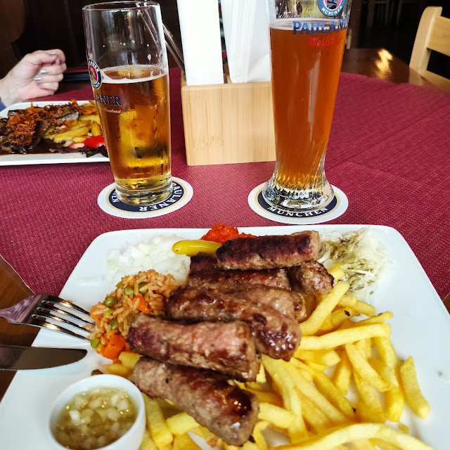 Cevapcici Und Raznjici