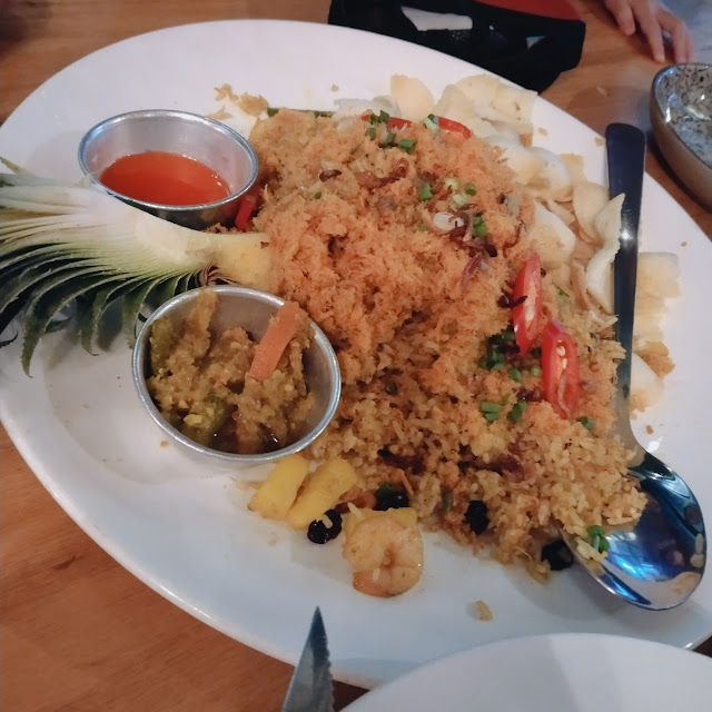 Thai Style Pineapple Fried Rice Single