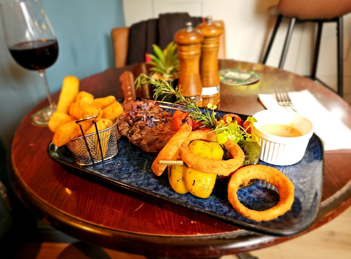 The Telegraph Inn(under new management) - Photo 9