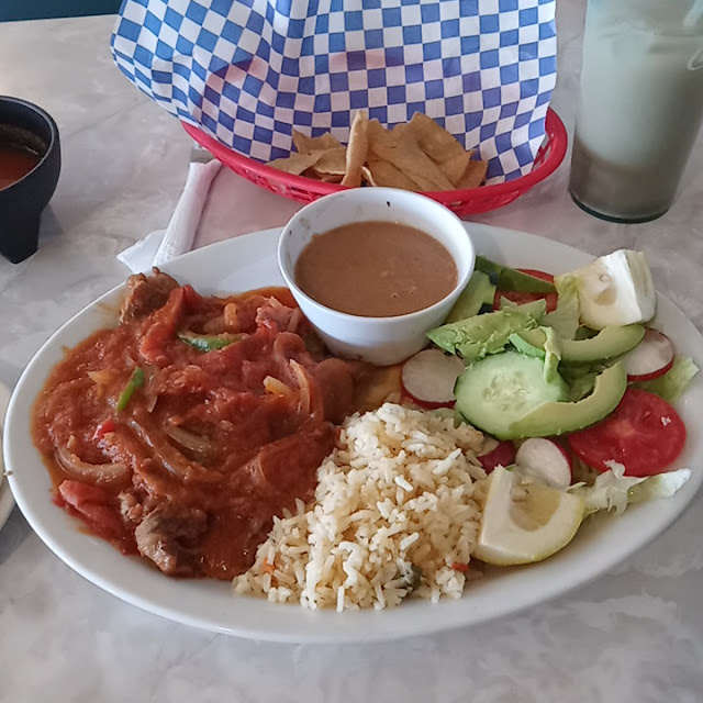 Bistec Encebollado