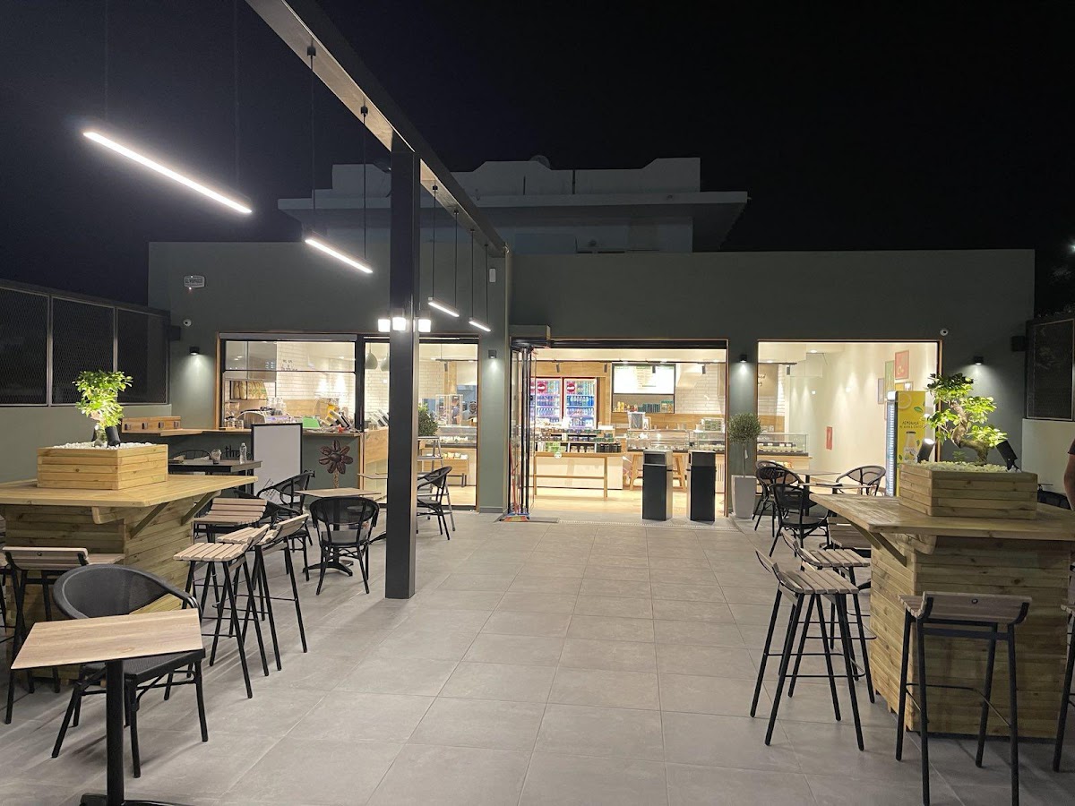 Gregory's - Faliraki 851 00