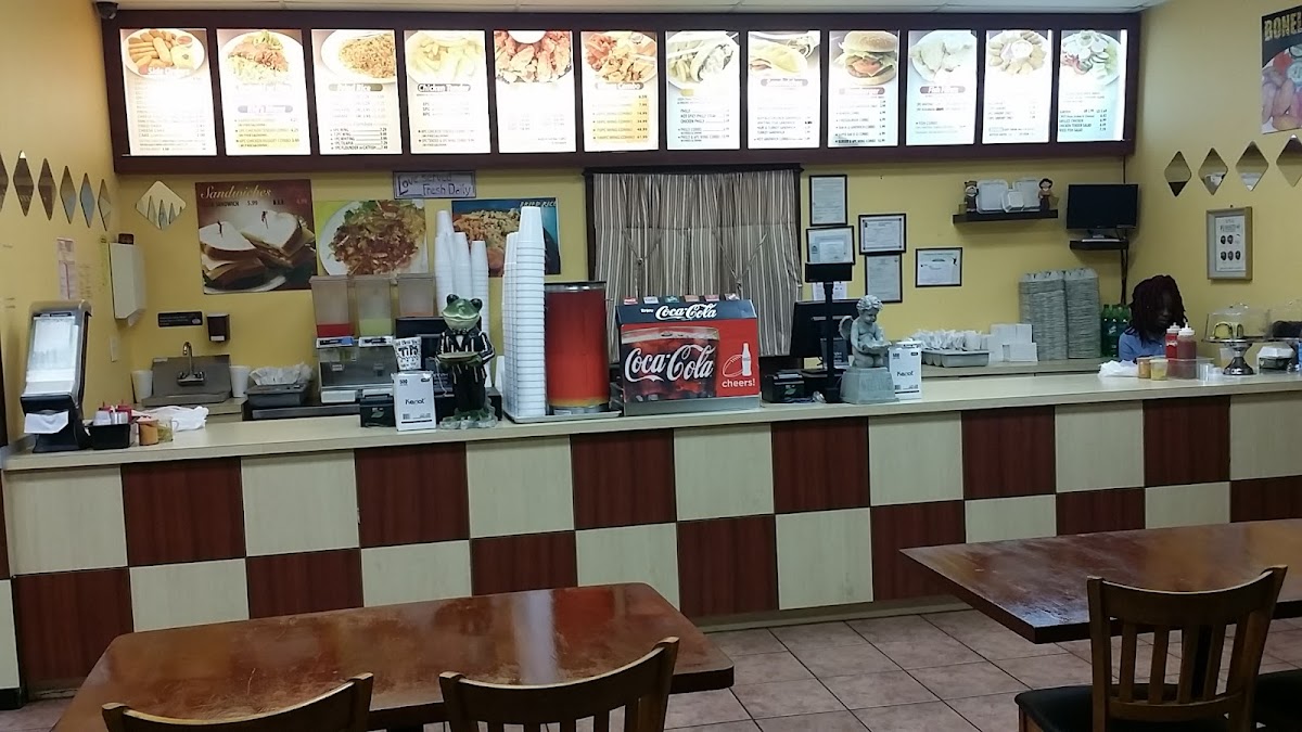 American Wings & Deli - Photo 6