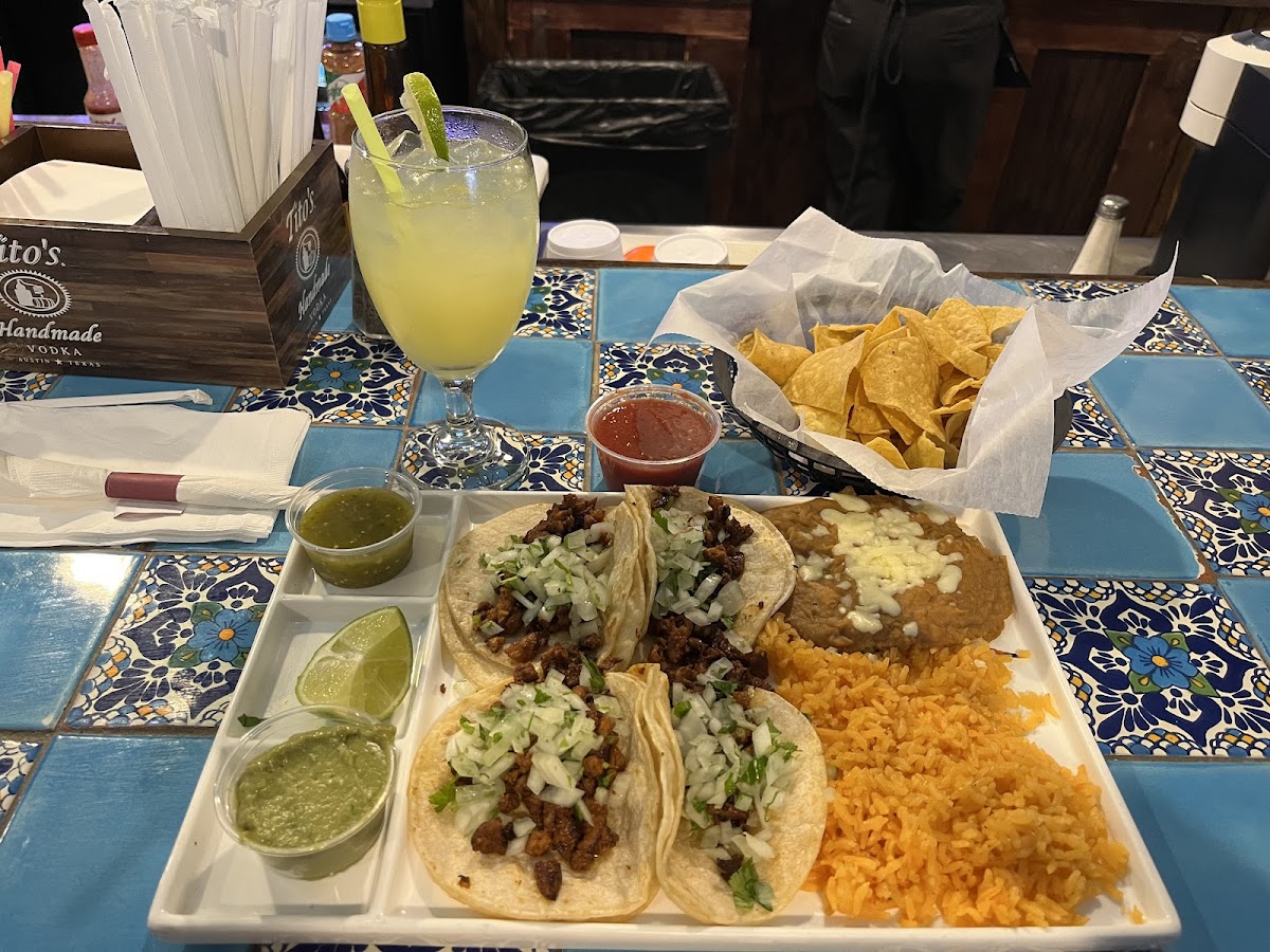 Tequila Real - Photo 8