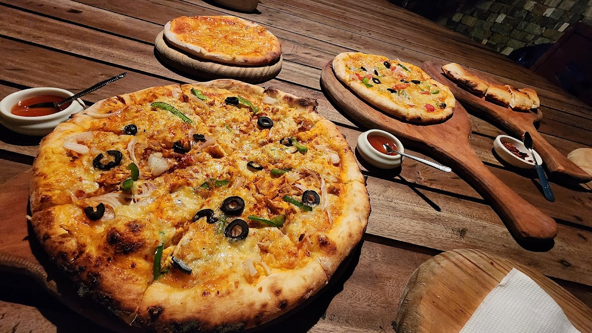 Pizza Connection - 12 Keppetipola Road - Photo 3