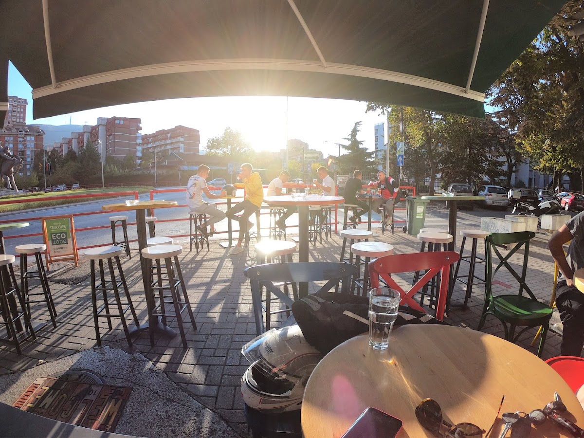 Star Cafe - Skopje 1000